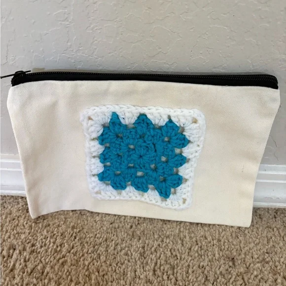Upcycled Handmade Crochet Accent Pouch - Cream and Blue - Picture 1 of 3